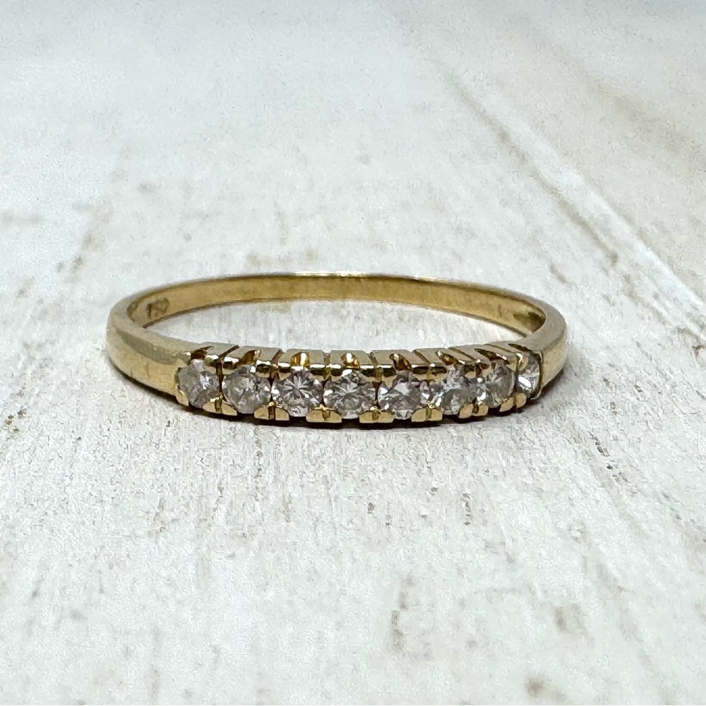 Solid 750 / 18K yellow gold with 8 diamonds, ring, size  ~6